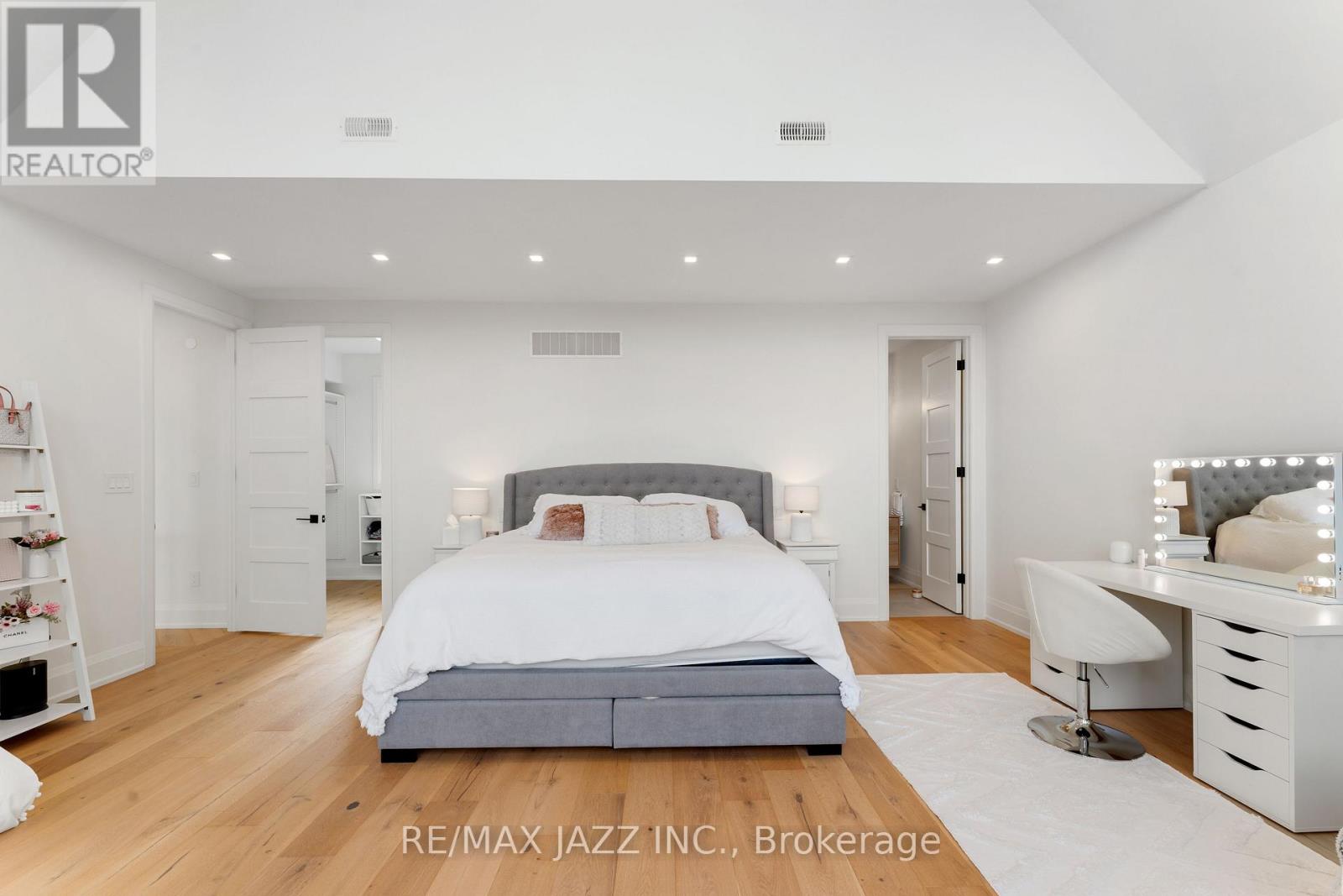 147 Elysian Fields Road, Kawartha Lakes, Ontario K0M 1G0 - Photo 27 - X12518312