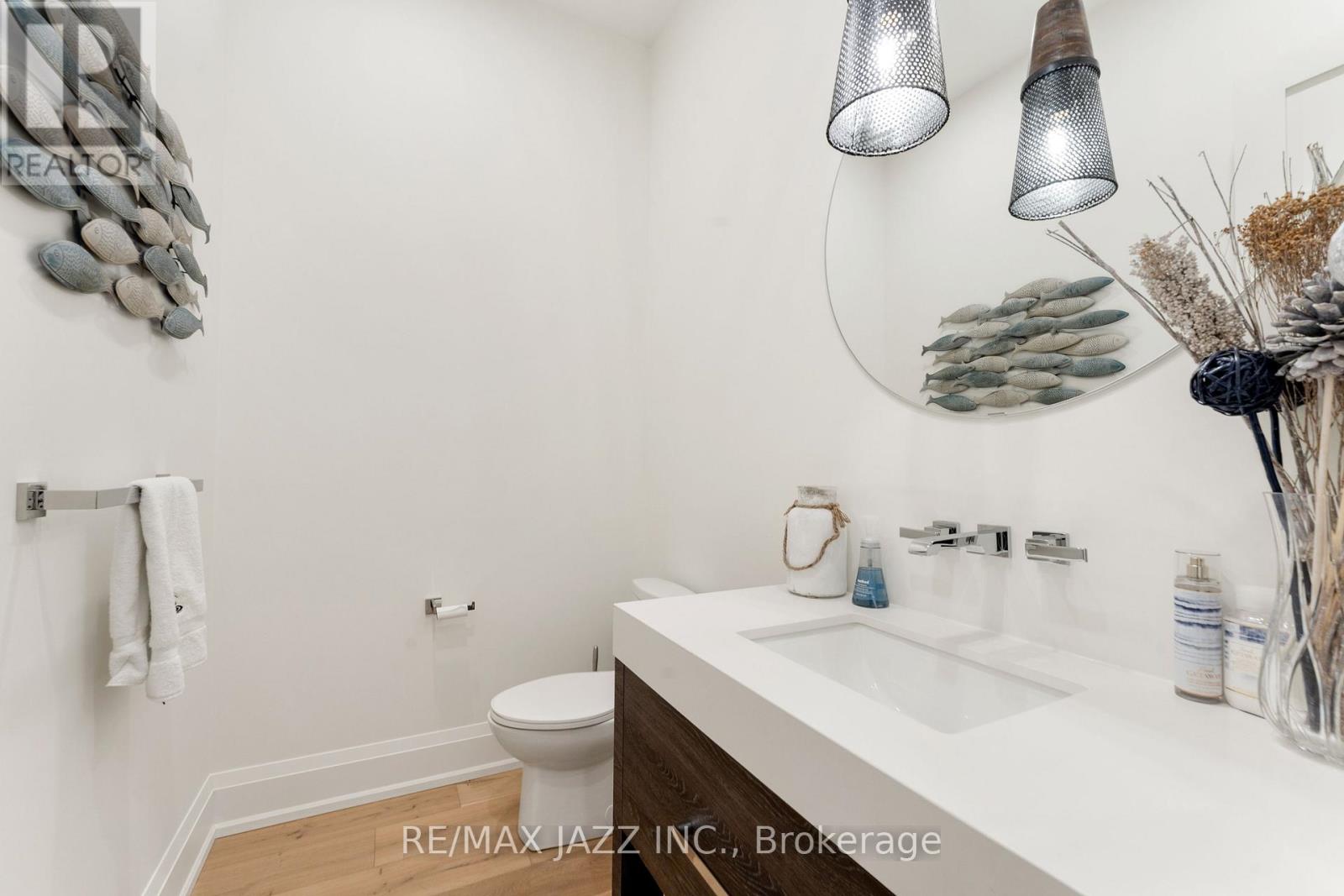 147 Elysian Fields Road, Kawartha Lakes, Ontario K0M 1G0 - Photo 39 - X12518312