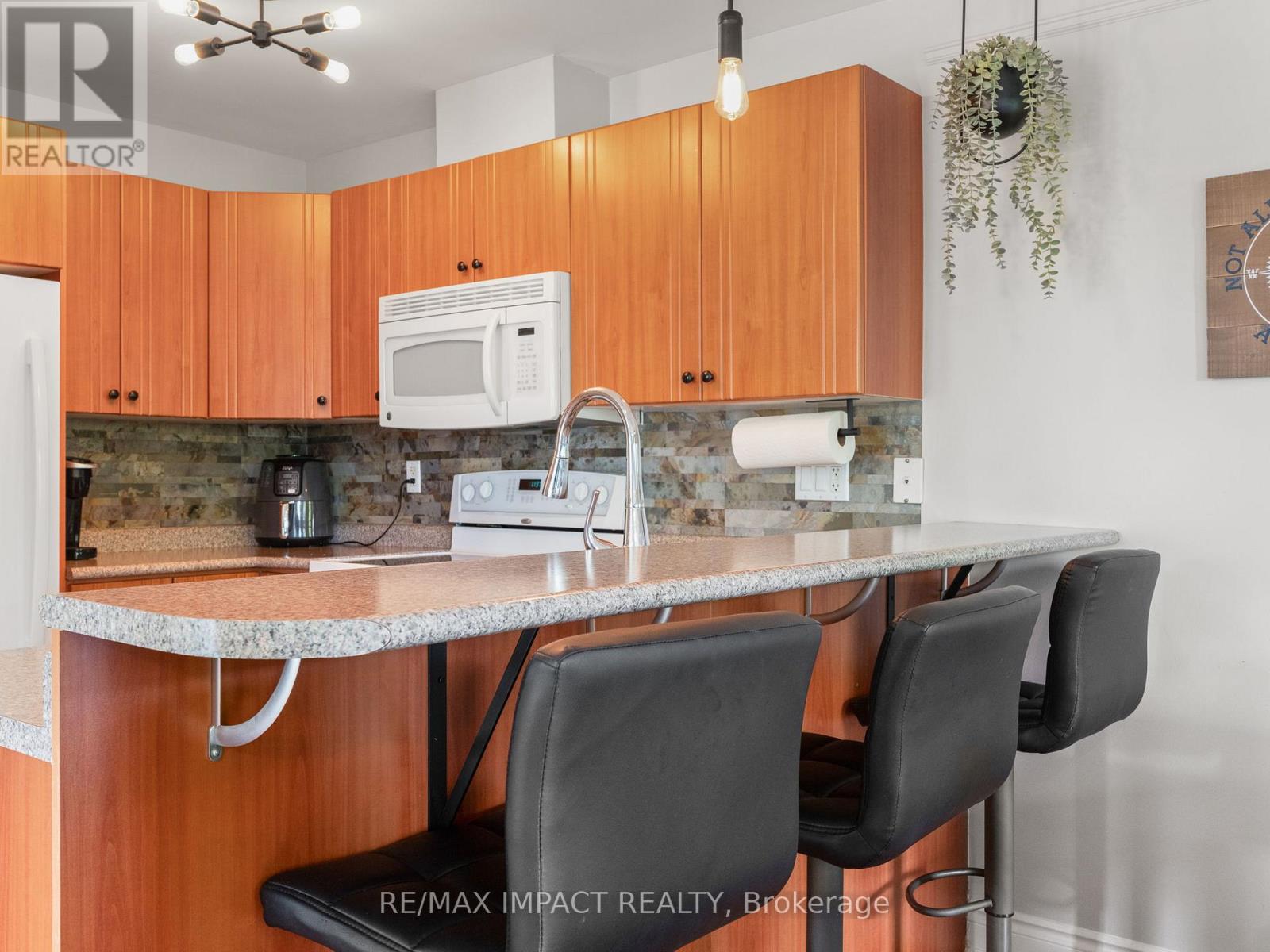 103 - 845 Smith Road, Cobourg, Ontario K9A 0C2 - Photo 12 - X12518432