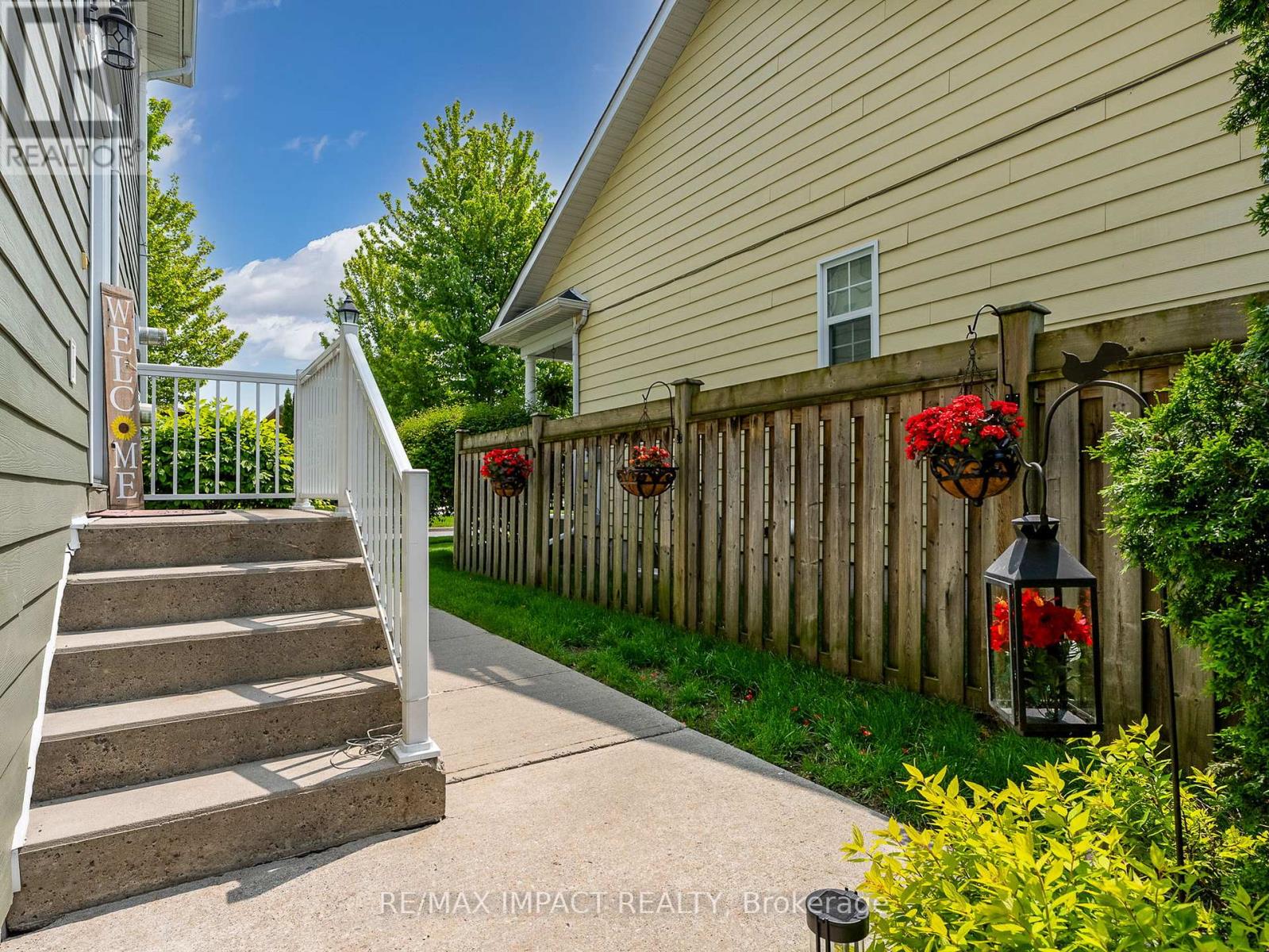 103 - 845 Smith Road, Cobourg, Ontario K9A 0C2 - Photo 5 - X12518432