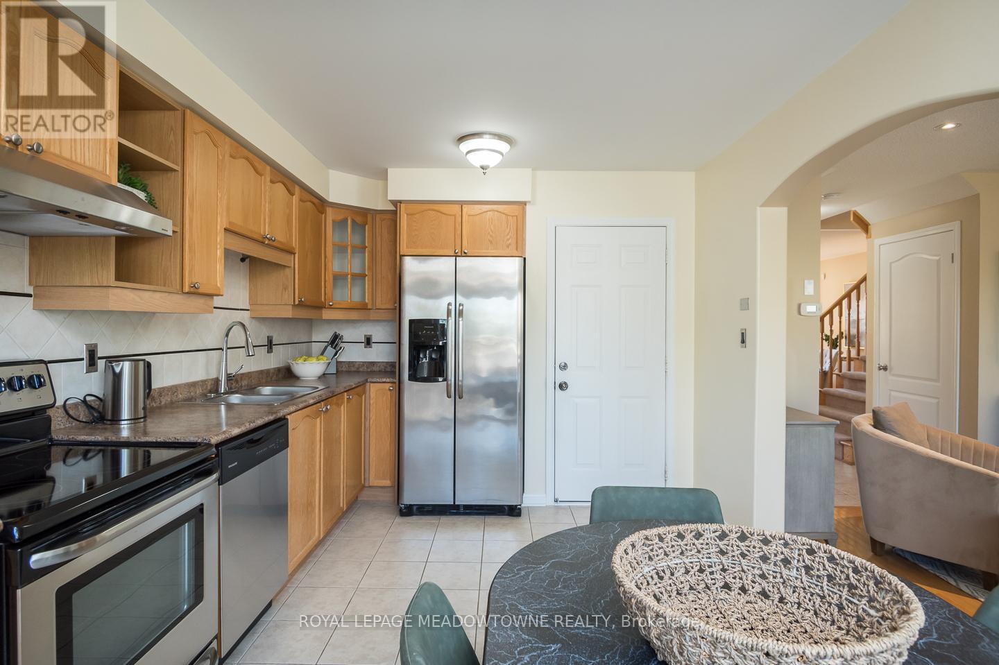 701 Thompson Road S, Milton, Ontario L9T 5W8 - Photo 17 - W12518110