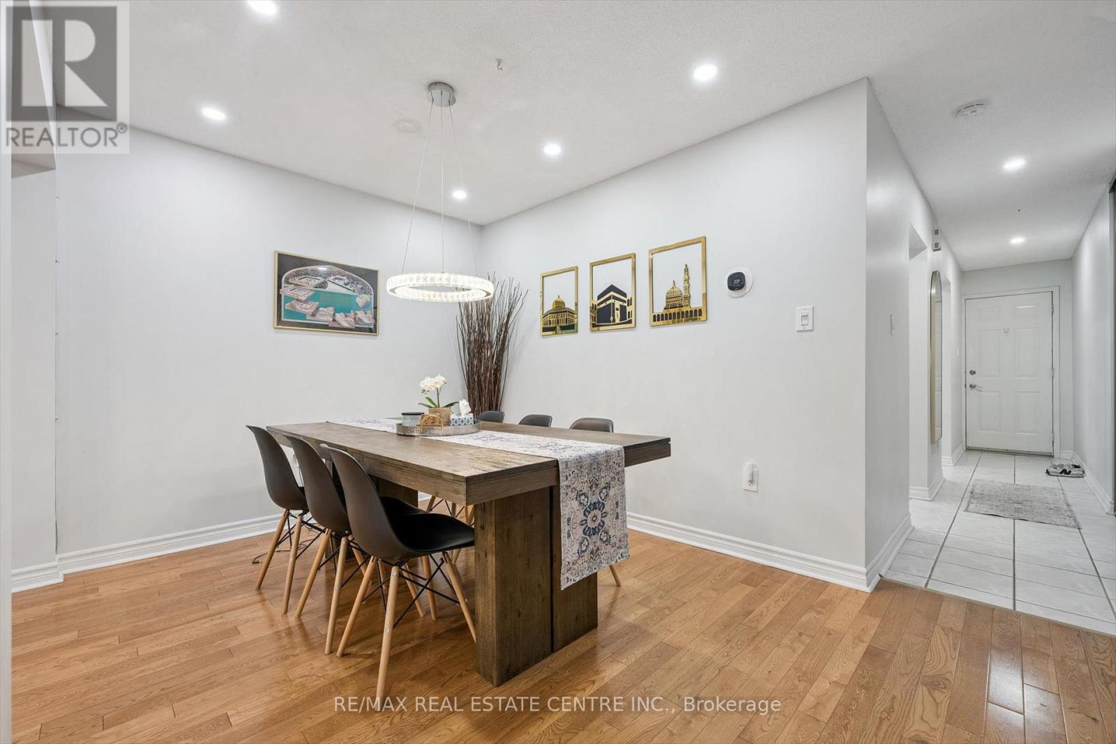 550 Ashprior Avenue, Mississauga, Ontario L5R 3N2 - Photo 12 - W12518128