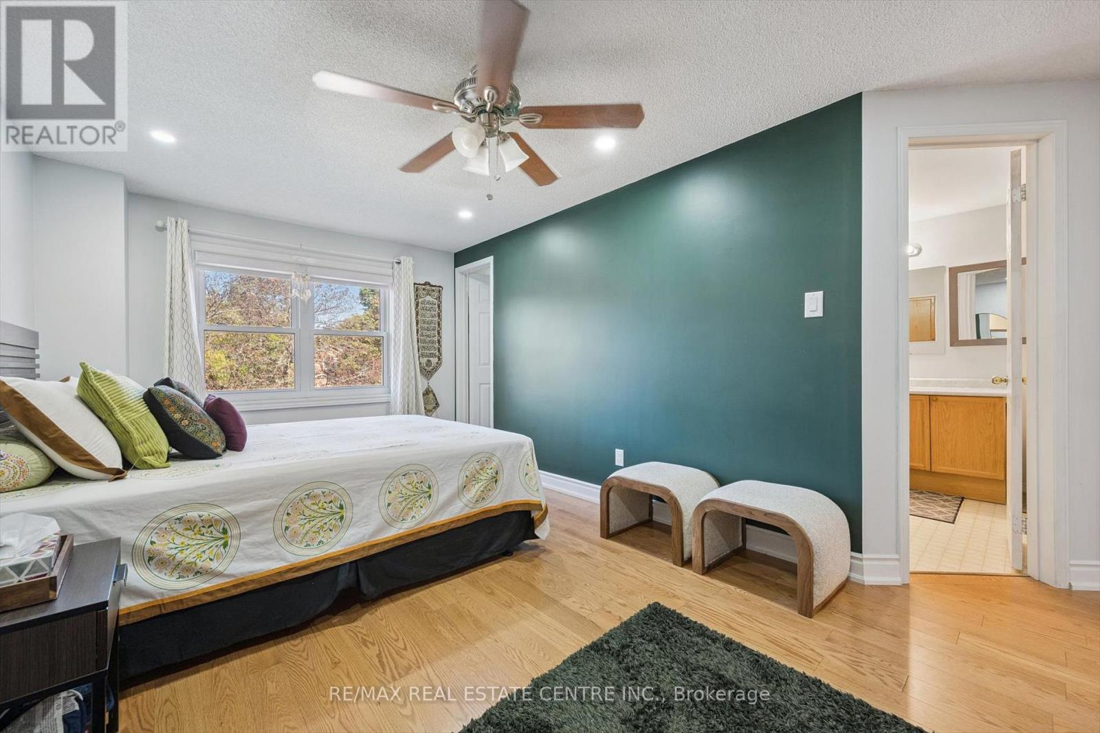 550 Ashprior Avenue, Mississauga, Ontario L5R 3N2 - Photo 19 - W12518128