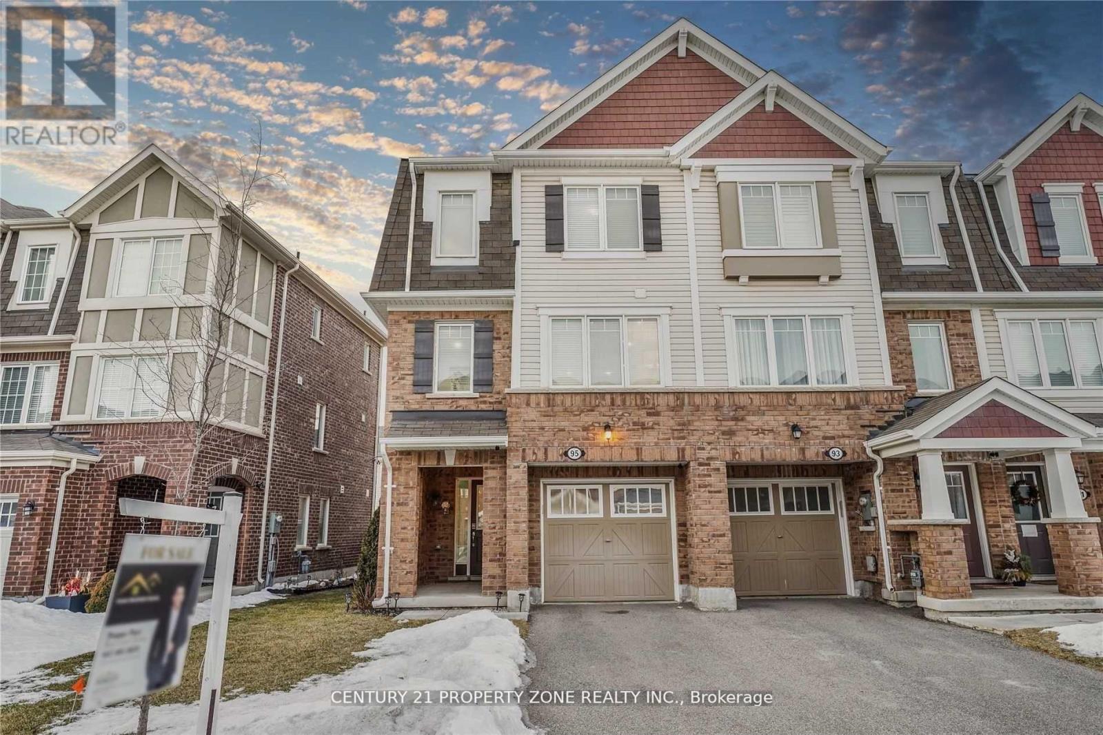 95 BANNISTER CRESCENT, Brampton, Ontario