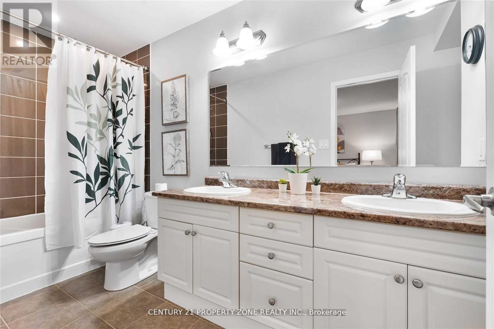 95 Bannister Crescent, Brampton, Ontario L7A 0G2 - Photo 17 - W12518136