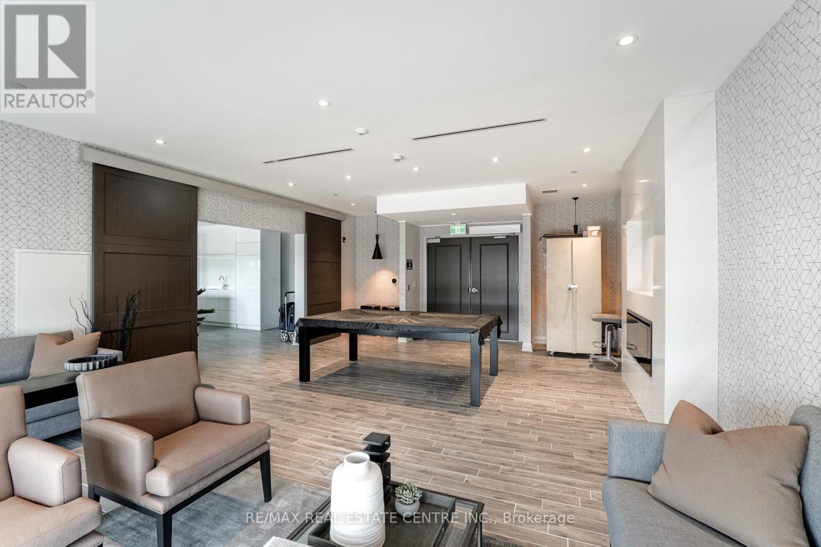 420 - 102 Grovewood Common Circle, Oakville, Ontario L6H 0X2 - Photo 42 - W12518138