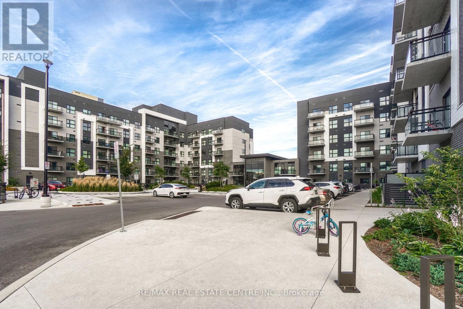 420 - 102 Grovewood Common Circle, Oakville, Ontario L6H 0X2 - Photo 47 - W12518138