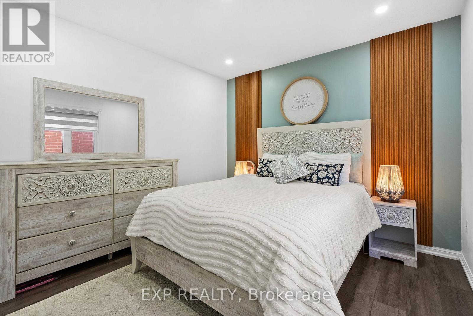 146 Vanhorne Close, Brampton, Ontario  L7A 0G2 - Photo 25 - W12518170