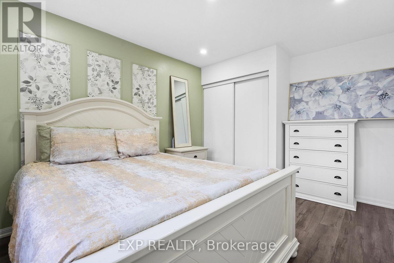 146 Vanhorne Close, Brampton, Ontario  L7A 0G2 - Photo 28 - W12518170