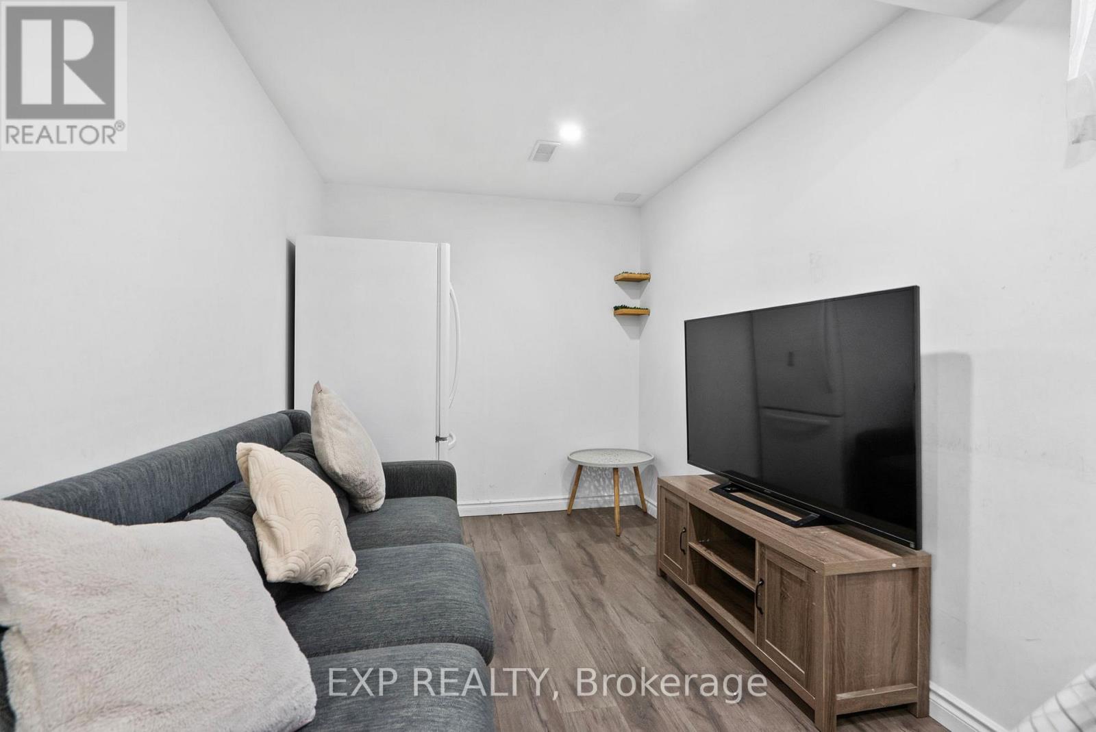 146 Vanhorne Close, Brampton, Ontario  L7A 0G2 - Photo 33 - W12518170