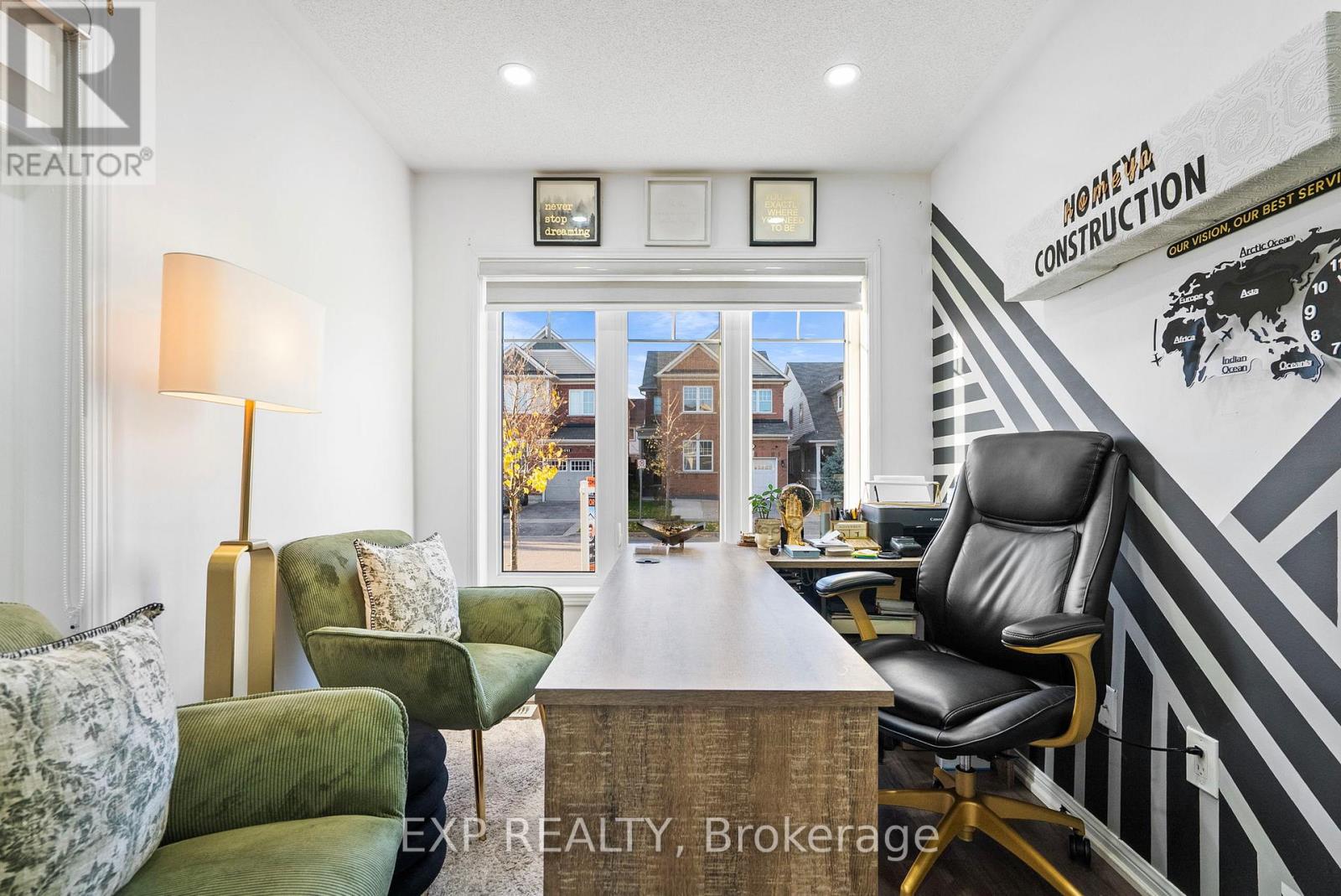 146 Vanhorne Close, Brampton, Ontario  L7A 0G2 - Photo 6 - W12518170