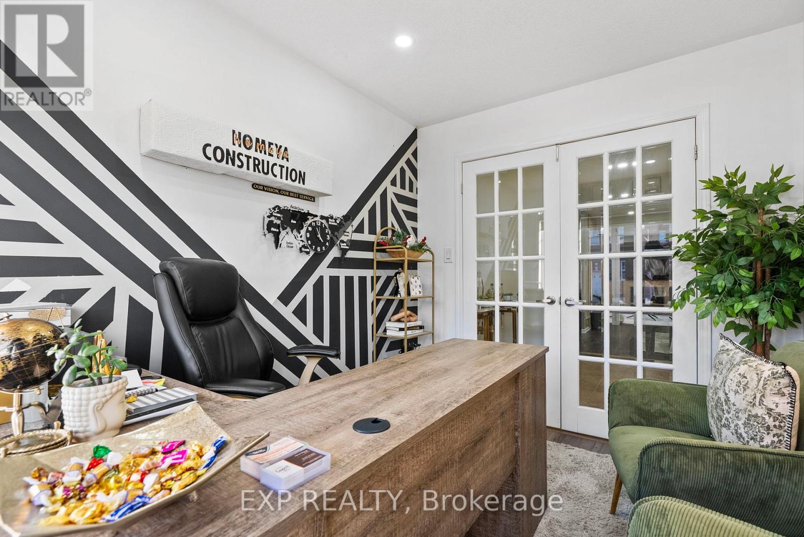 146 Vanhorne Close, Brampton, Ontario  L7A 0G2 - Photo 7 - W12518170