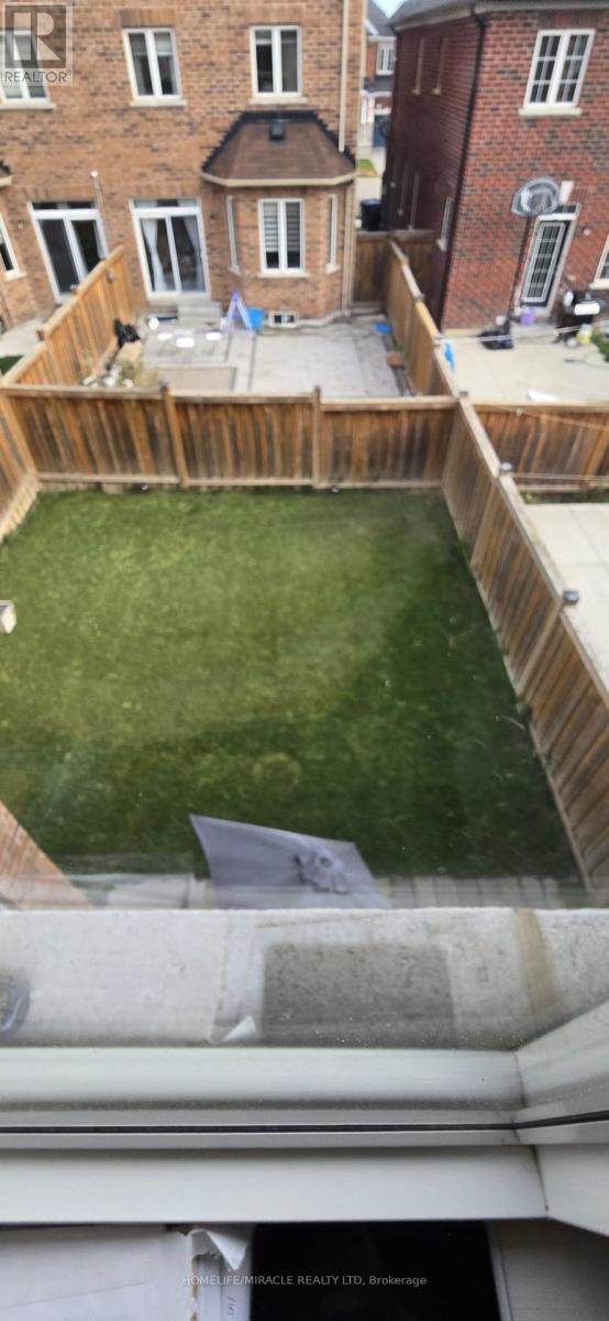 6 Ridge Drive, Caledon, Ontario L7K 0G2 - Photo 12 - W12518176