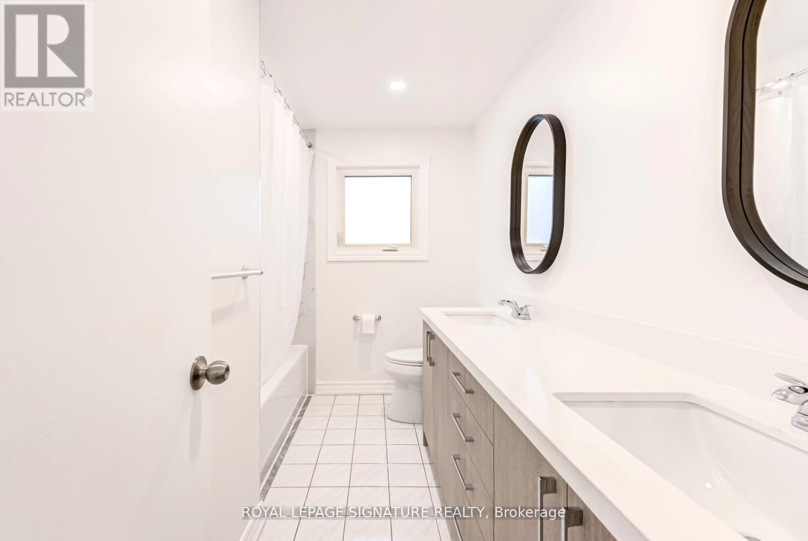 36 Denlow Drive, Brampton, Ontario L6Y 2L4 - Photo 23 - W12518262