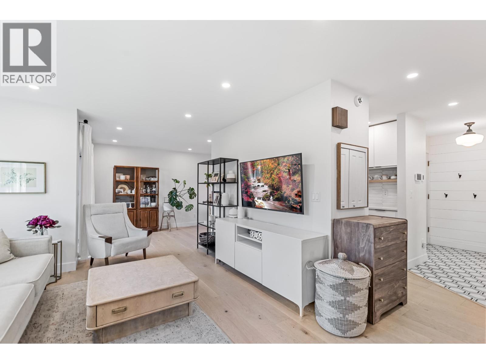 106f 3655 Shaughnessy Street, Port Coquitlam, British Columbia V3B 6C8 - Photo 4 - R3065353