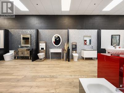 779 Alness Street, Toronto (York University Heights), Ontario  M3J 2H8 - Photo 13 - W12516030