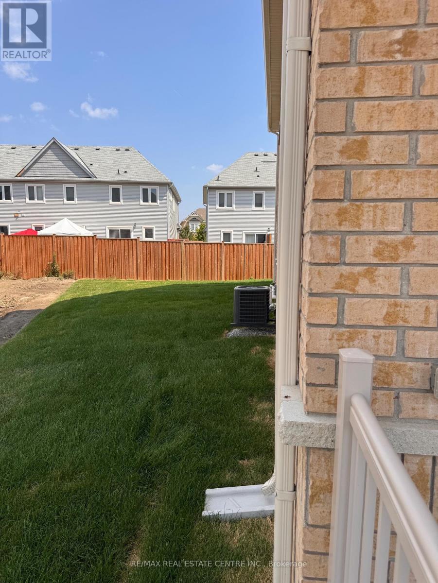 50 Royal Fern Crescent, Caledon, Ontario  L7C 4H1 - Photo 45 - W12478409