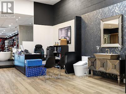 779 Alness Street, Toronto (York University Heights), Ontario  M3J 2H8 - Photo 14 - W12516030