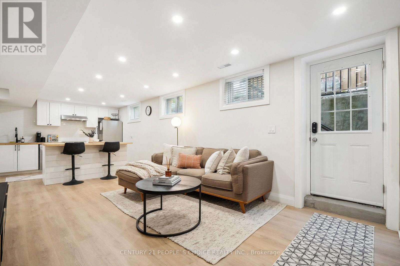 7 Carl Crescent, Hamilton, Ontario L0R 2H4 - Photo 27 - X12455168