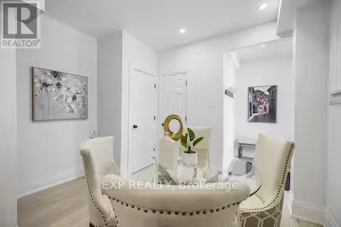 8 Elizabeth Street, St. Catharines, Ontario  L2R 2L1 - Photo 5 - X12517398