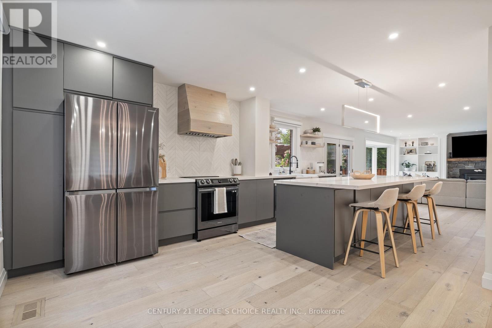 7 Carl Crescent, Hamilton, Ontario L0R 2H4 - Photo 12 - X12455168