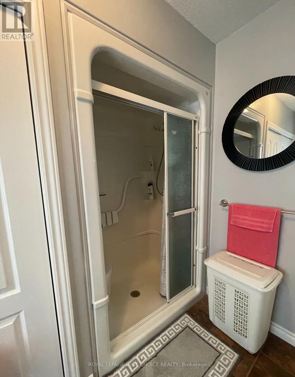 8 Dixon Avenue, Kirkland Lake, Ontario  P2N 1V9 - Photo 18 - T12518342