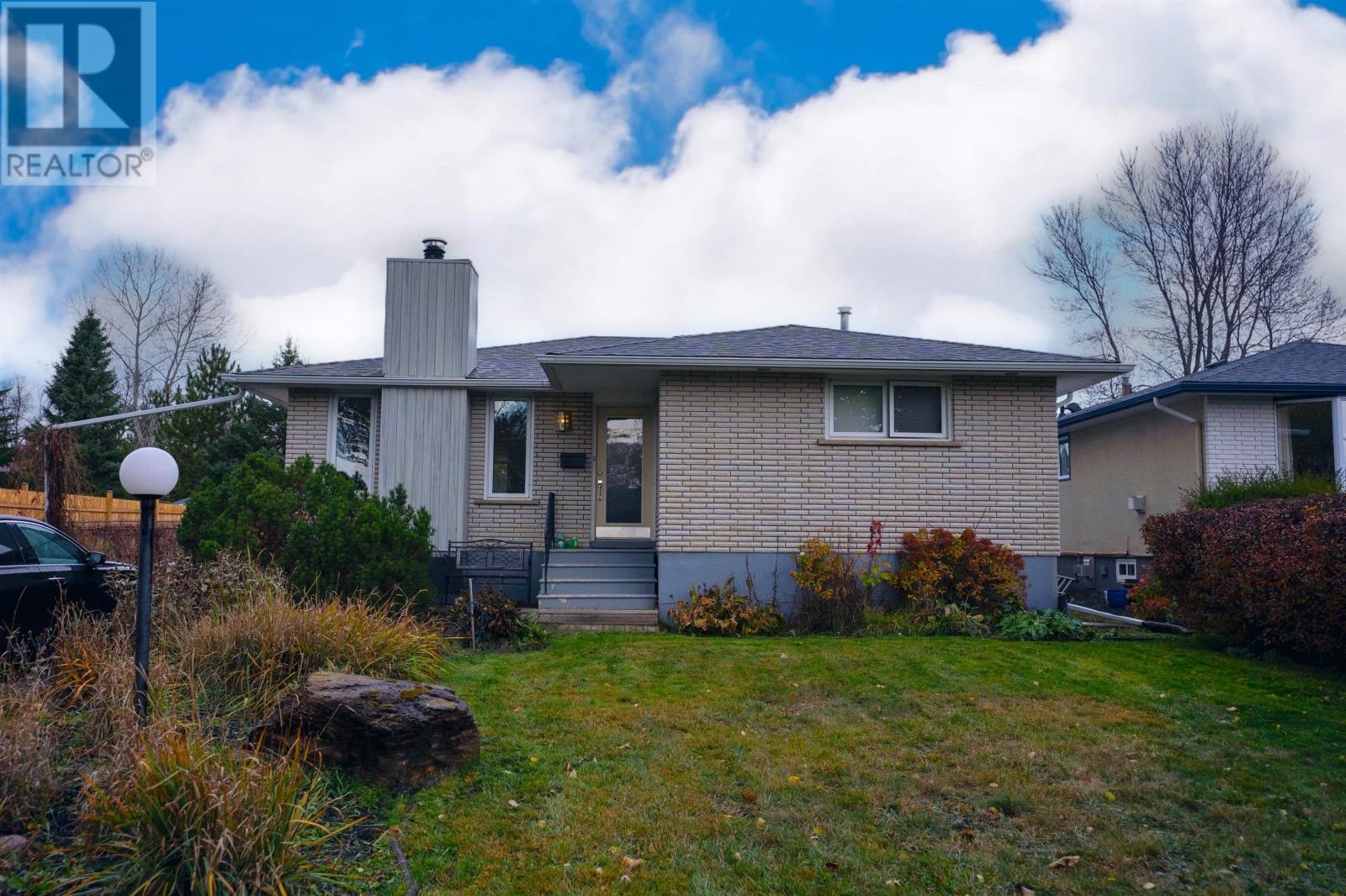 545 Cambrian Cres, Thunder Bay, Ontario  P7C 5C2 - Photo 1 - TB253336