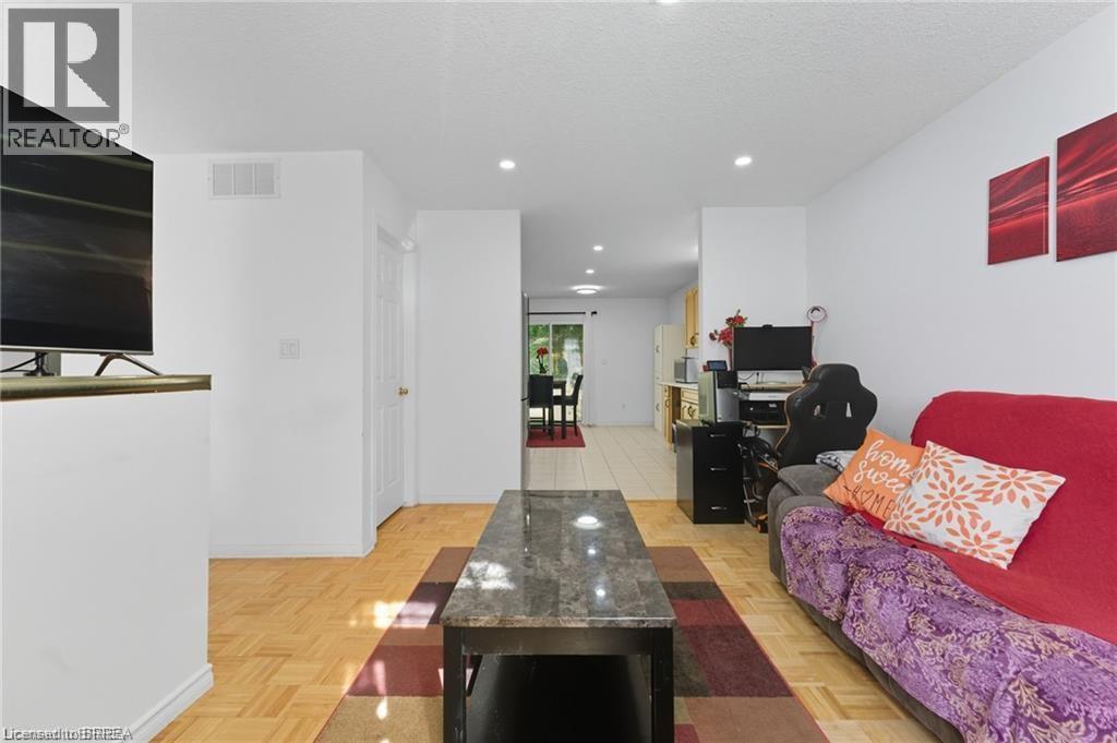 167 Forest Road, Brantford, Ontario  N3S 7L5 - Photo 7 - 40786311