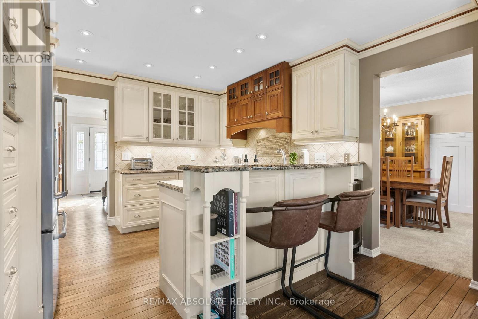 3 Buttonwood Trail, Ottawa, Ontario  K2S 1C9 - Photo 14 - X12518290