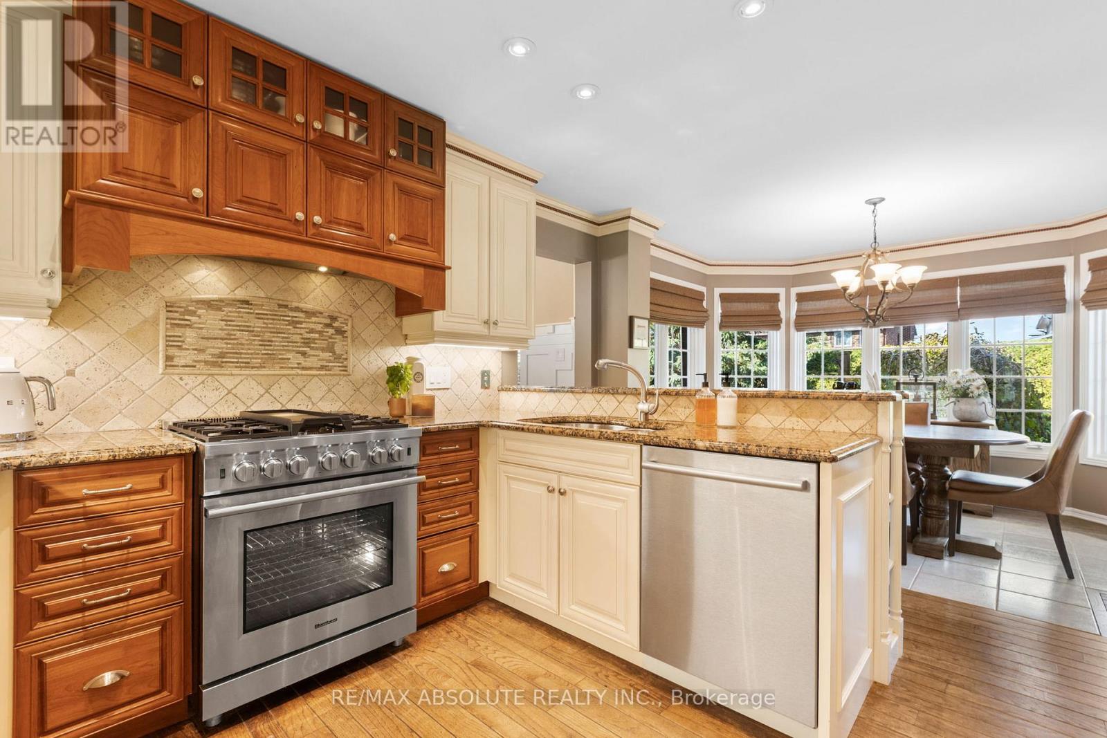 3 Buttonwood Trail, Ottawa, Ontario  K2S 1C9 - Photo 18 - X12518290