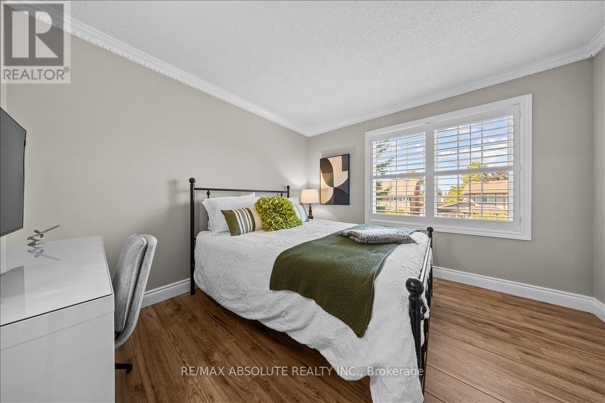 3 Buttonwood Trail, Ottawa, Ontario  K2S 1C9 - Photo 30 - X12518290