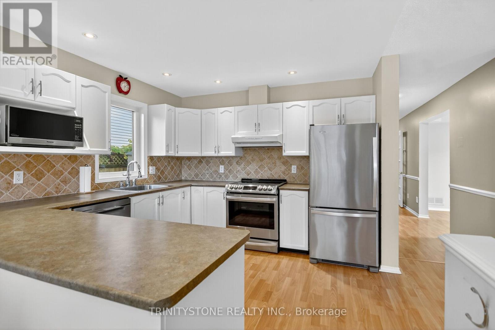 11 Whalings Circle, Ottawa, Ontario  K2S 1S4 - Photo 23 - X12518348