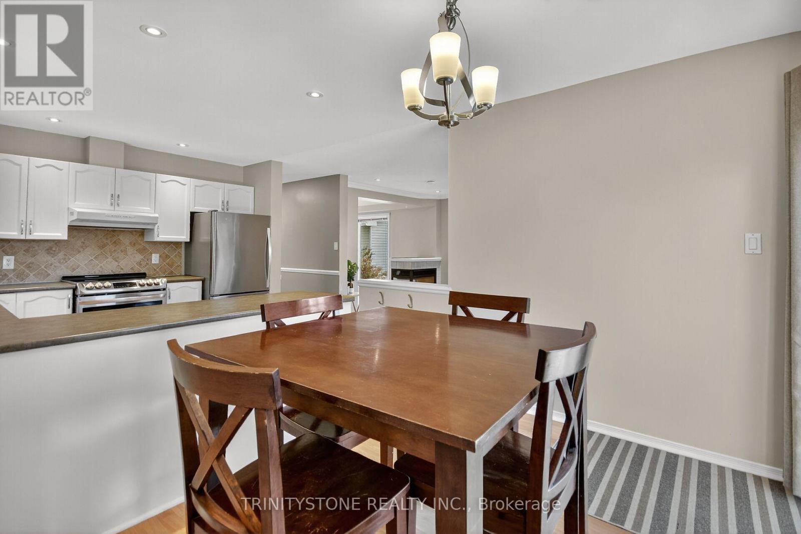 11 Whalings Circle, Ottawa, Ontario  K2S 1S4 - Photo 25 - X12518348