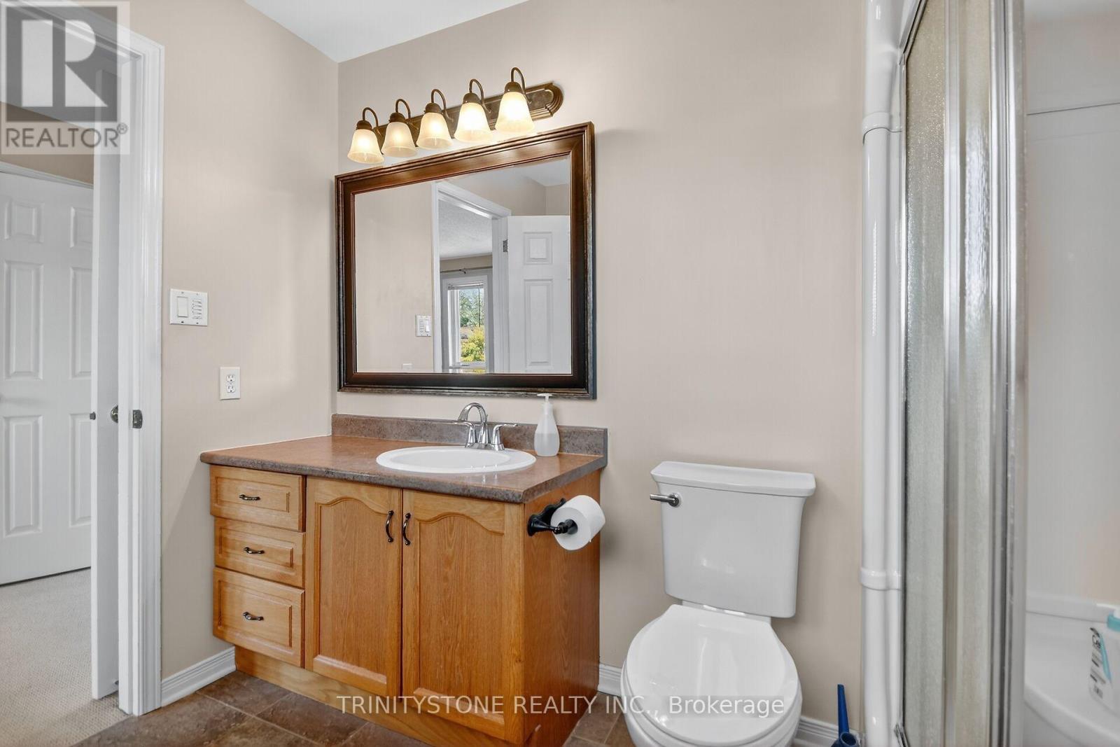 11 Whalings Circle, Ottawa, Ontario  K2S 1S4 - Photo 33 - X12518348