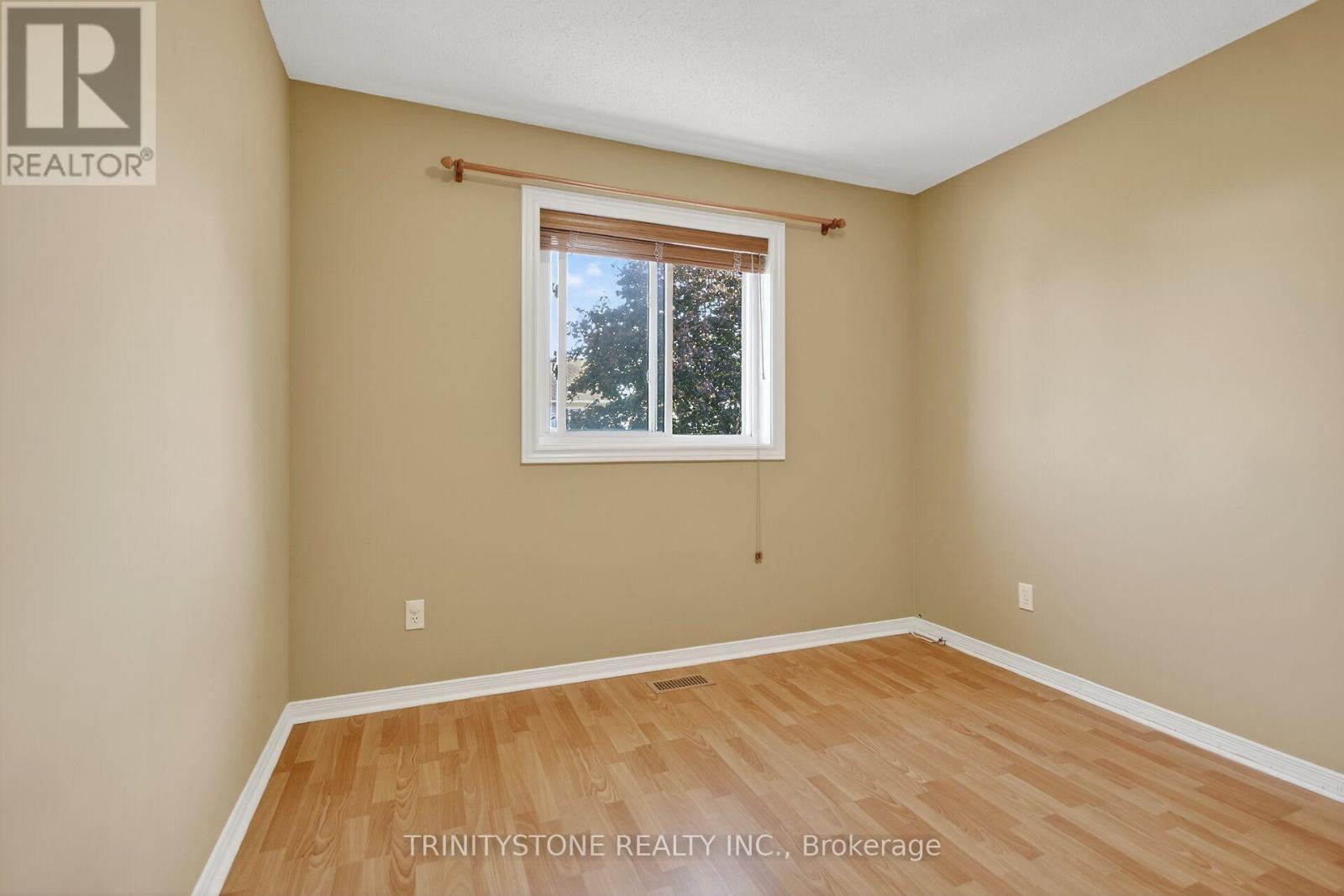 11 Whalings Circle, Ottawa, Ontario  K2S 1S4 - Photo 36 - X12518348