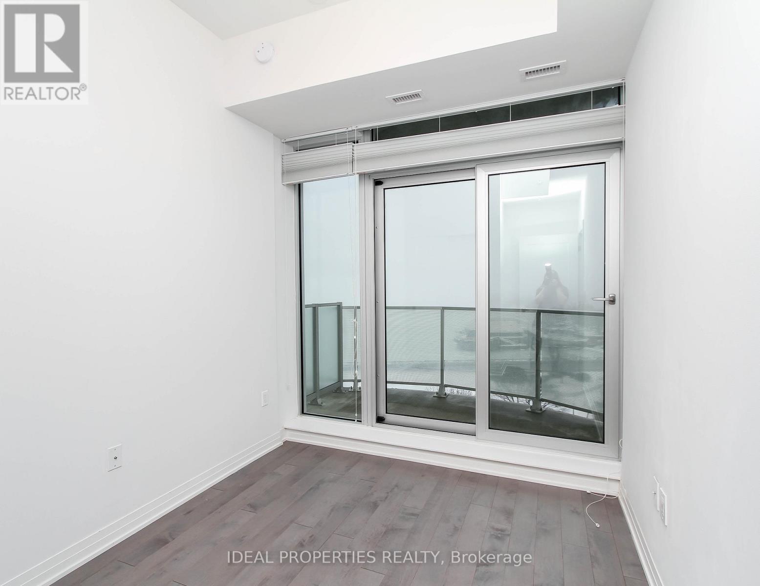 1006 - 805 Carling Avenue W, Ottawa, Ontario  K1S 5W9 - Photo 21 - X12518358