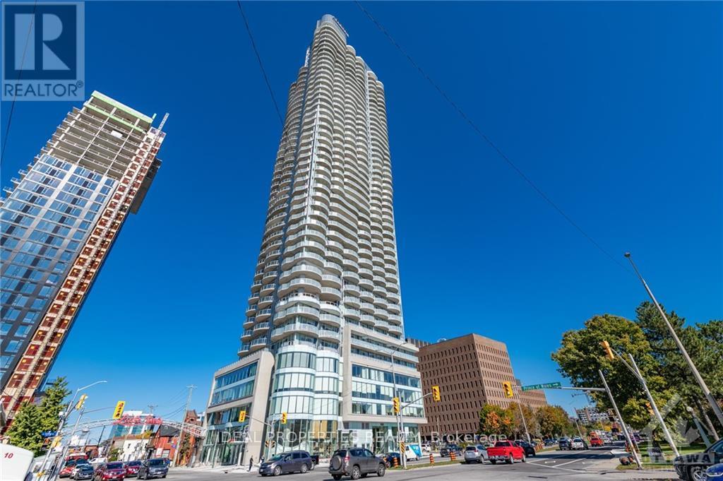 1006 - 805 Carling Avenue W, Ottawa, Ontario  K1S 5W9 - Photo 3 - X12518358