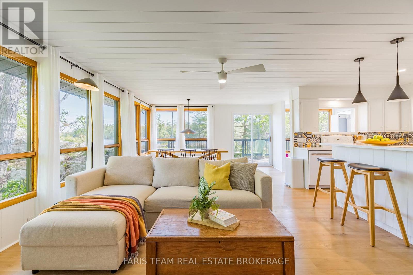 1010 Sanderson Road, Gravenhurst, Ontario  P0E 1N0 - Photo 10 - X12518134