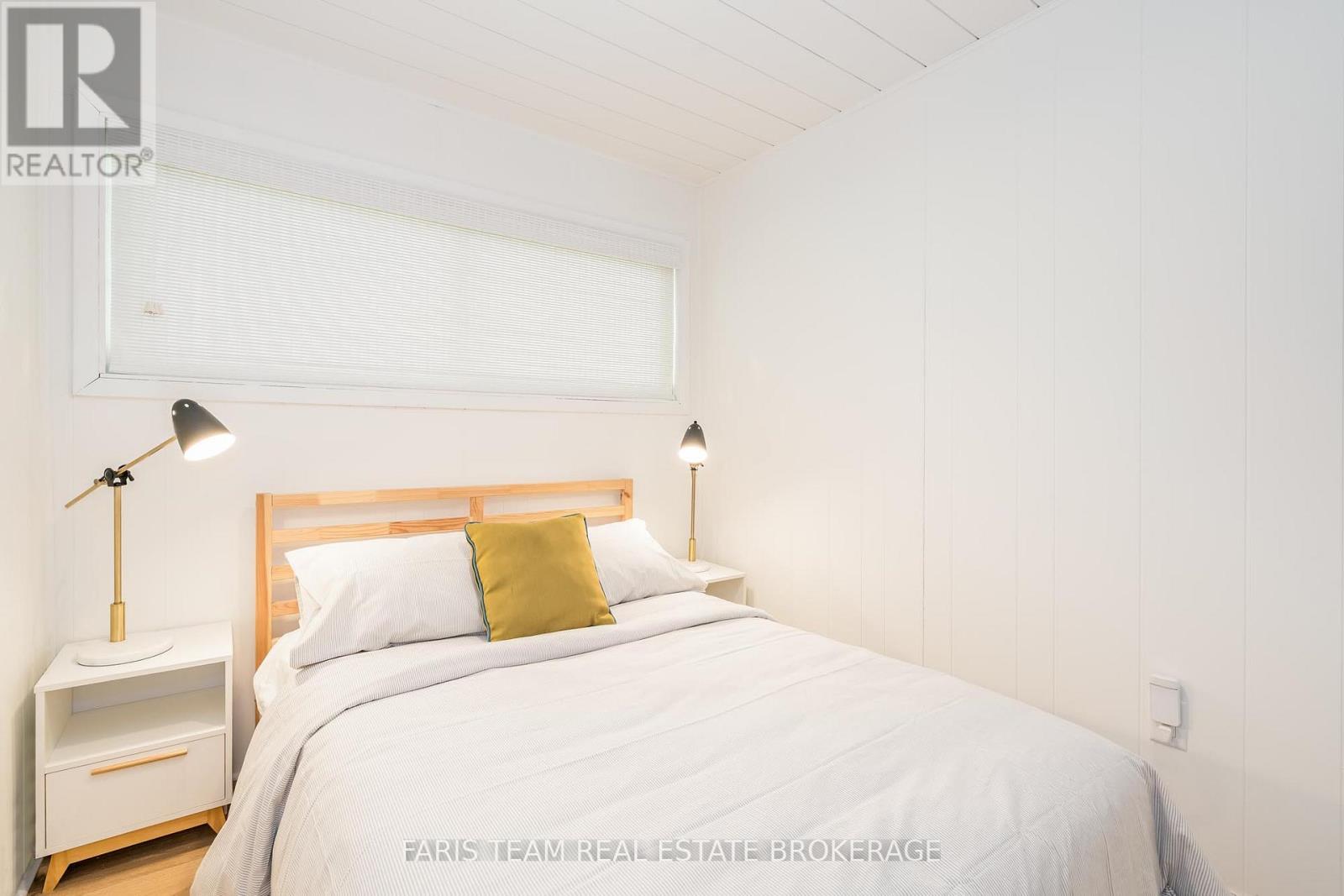 1010 Sanderson Road, Gravenhurst, Ontario  P0E 1N0 - Photo 12 - X12518134