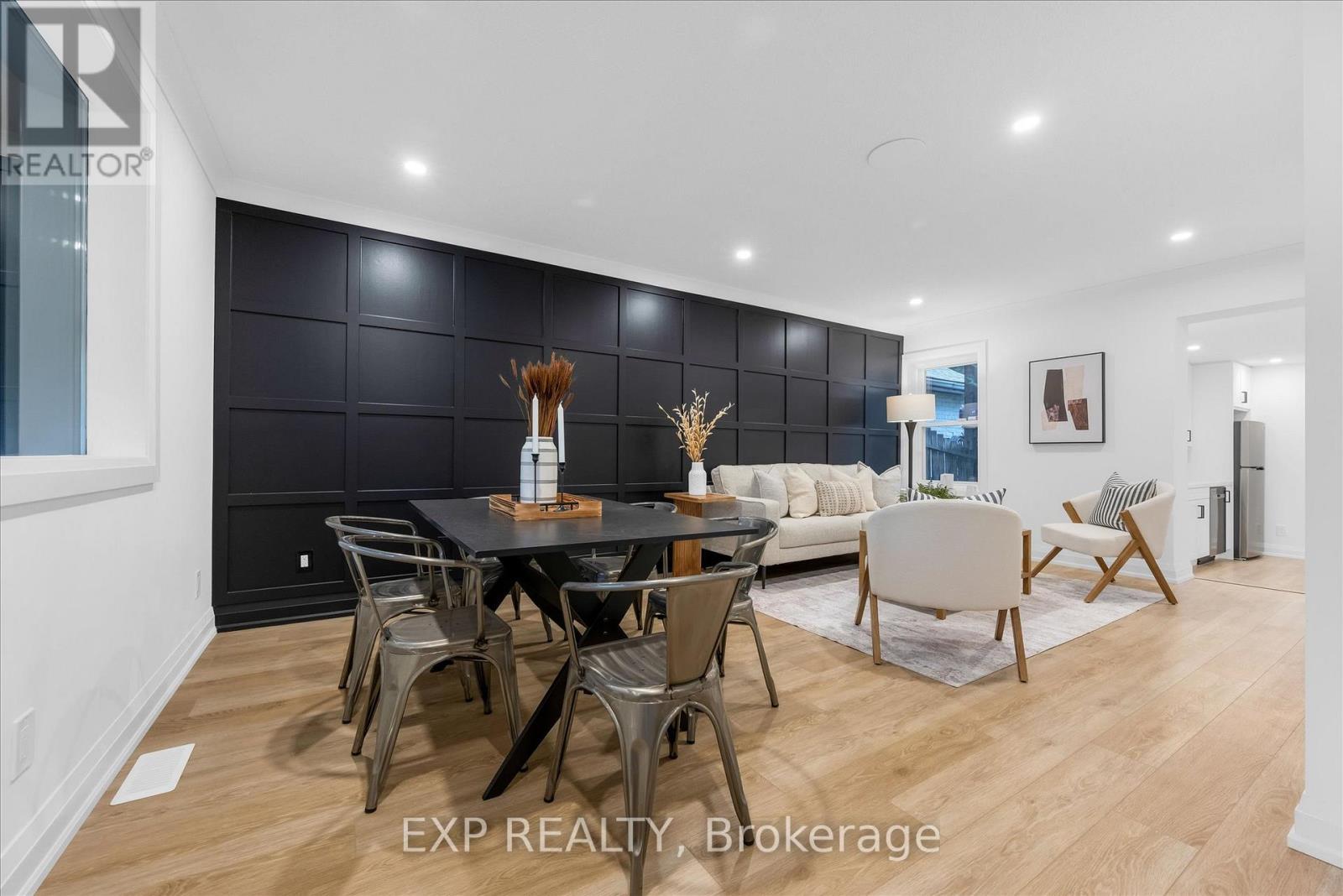 9 Ford Street, Hamilton, Ontario  L8N 2P4 - Photo 2 - X12518144