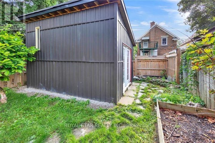 119 Waterloo Street, Kitchener, Ontario  N2H 3V5 - Photo 43 - X12518146