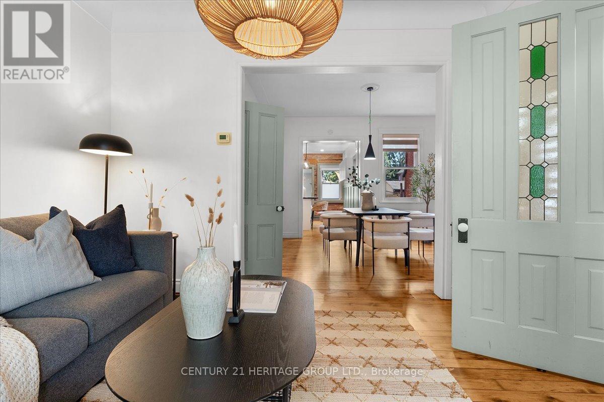 40 Emerald Street N, Hamilton, Ontario  L8L 5K3 - Photo 2 - X12518162