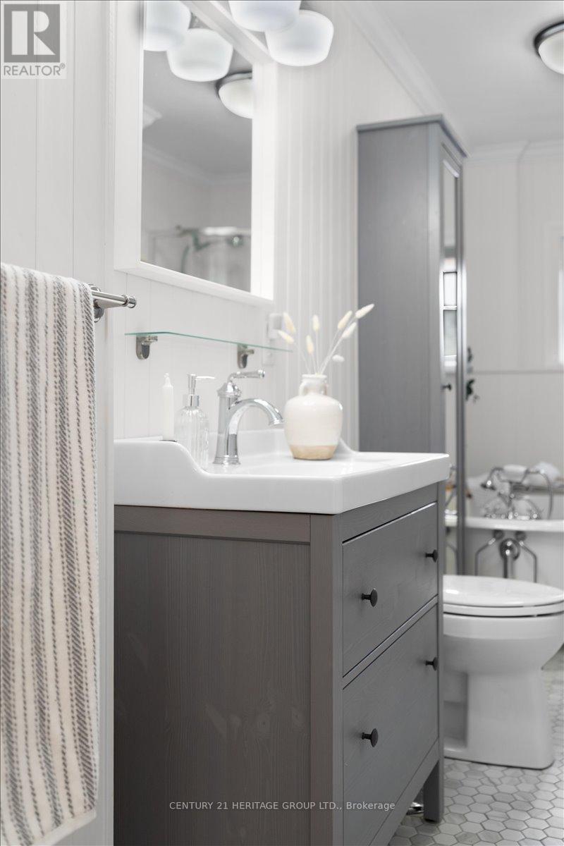 40 Emerald Street N, Hamilton, Ontario  L8L 5K3 - Photo 28 - X12518162