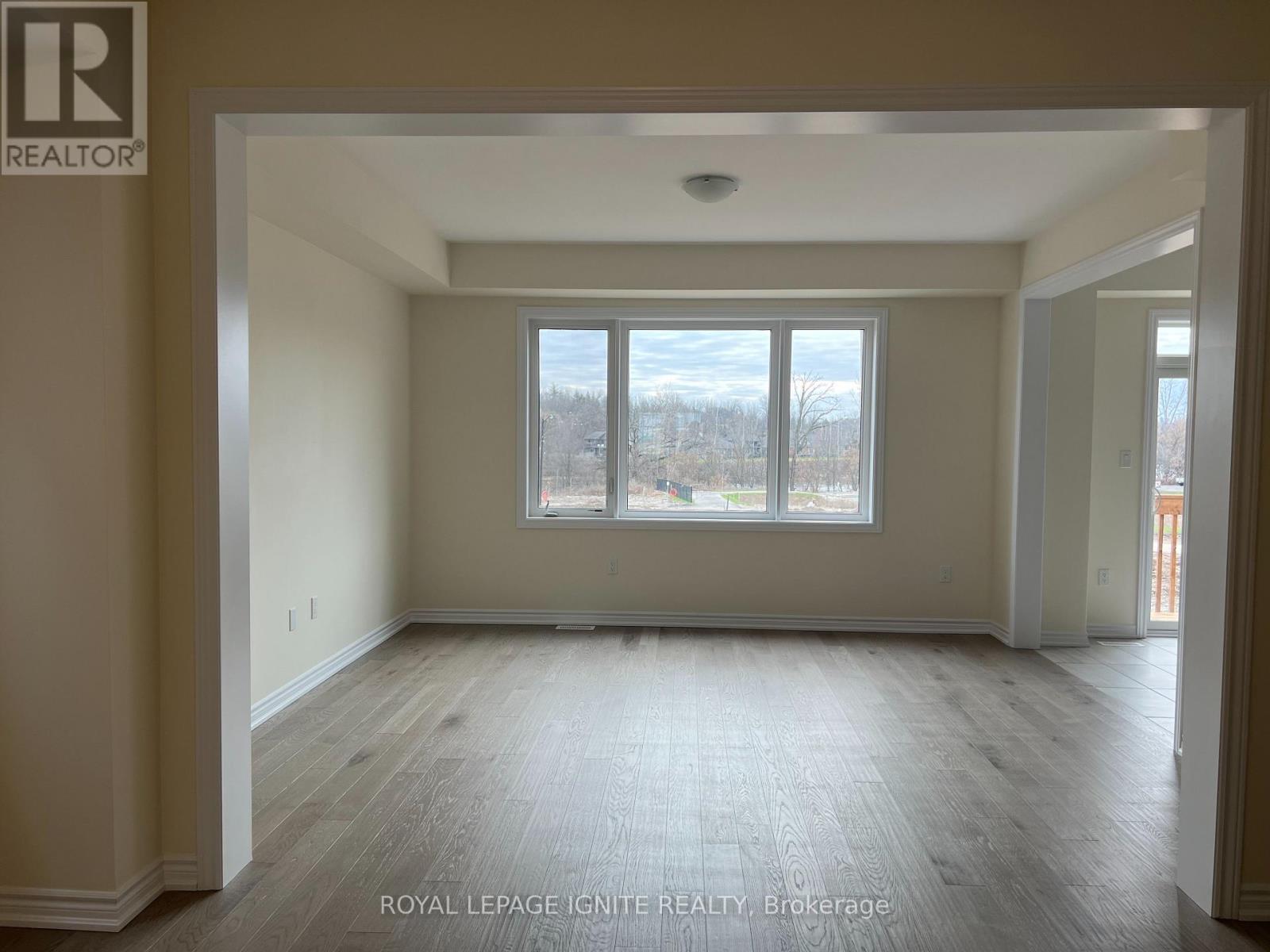 84 Gilham Way, Brant, Ontario  N3L 0M9 - Photo 5 - X12518204