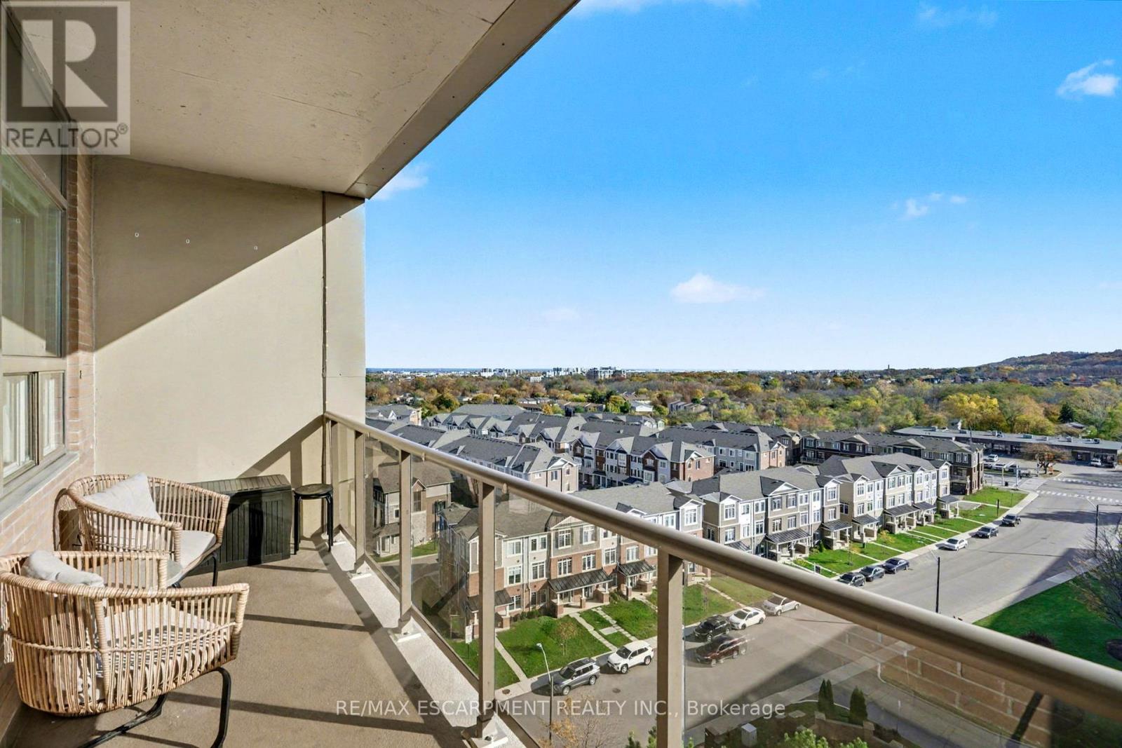 1001 - 15 Nicklaus Drive, Hamilton, Ontario  L8K 5J5 - Photo 13 - X12518268