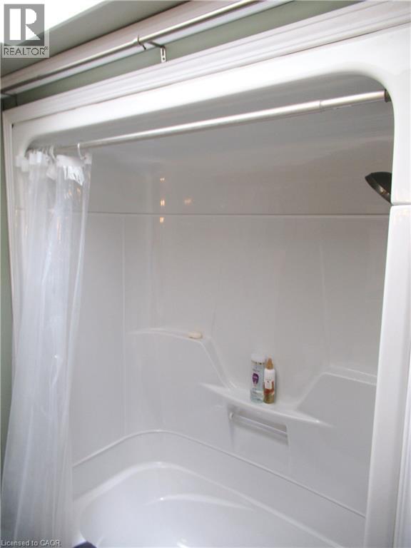 1 Agawam Court, Stoney Creek, Ontario  L8J 1Z7 - Photo 36 - 40786327