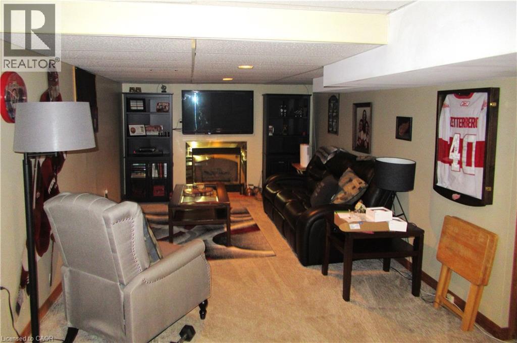 1 Agawam Court, Stoney Creek, Ontario  L8J 1Z7 - Photo 41 - 40786327