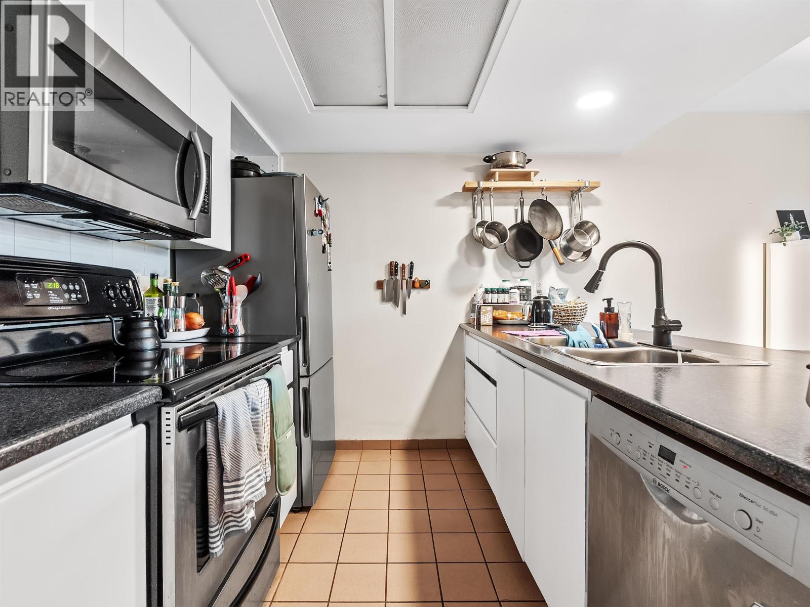 404 1159 Main Street, Vancouver, British Columbia  V6A 4B6 - Photo 6 - R3065454