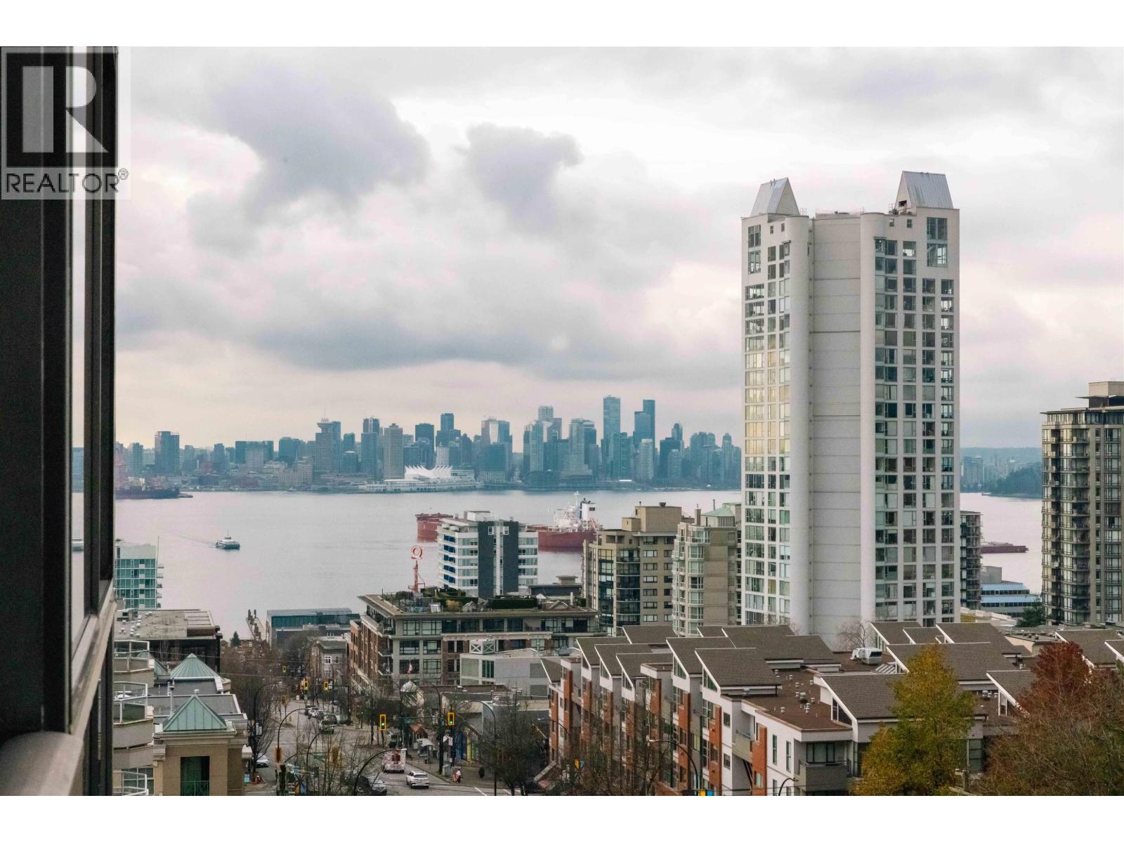 705 444 Lonsdale Avenue, North Vancouver, British Columbia  V7M 3H5 - Photo 5 - R3065469