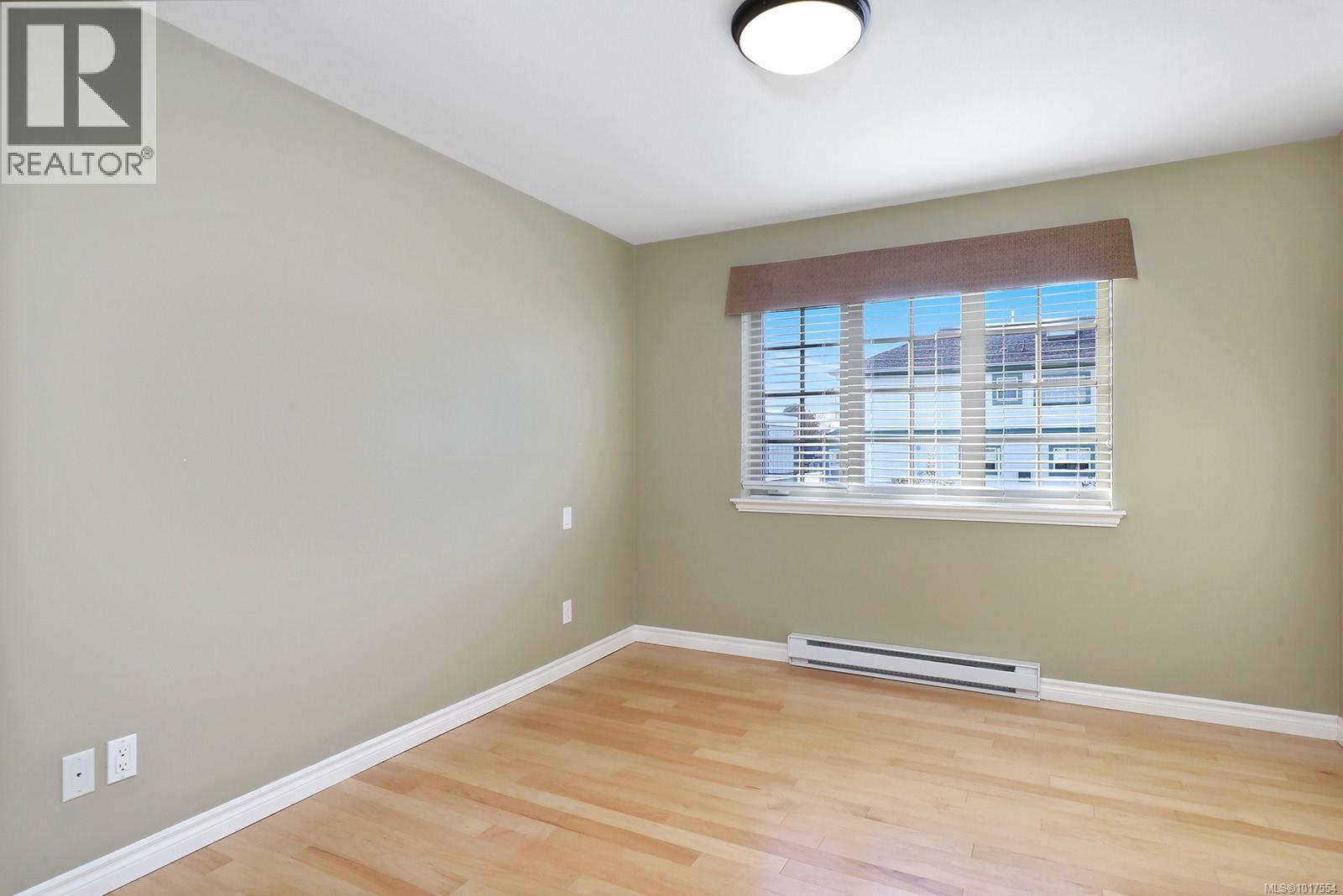 203 1705 Comox Ave, Comox, British Columbia V9M 3M1 - Photo 25 - 1017554